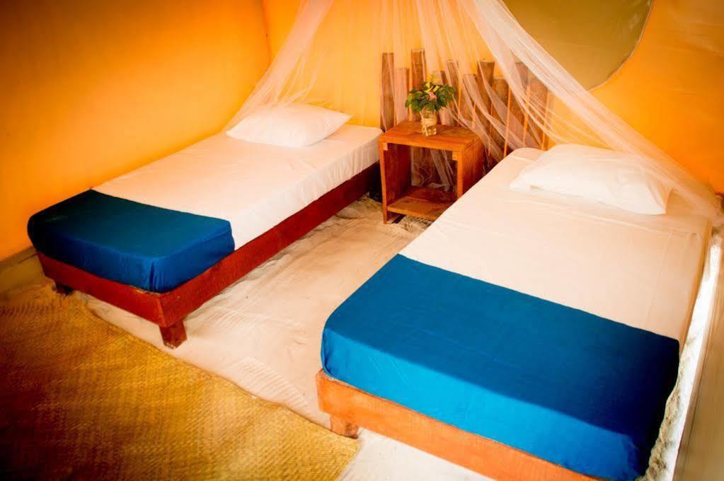 Hotel Xpuha Bonanza à Xpu Ha Extérieur photo